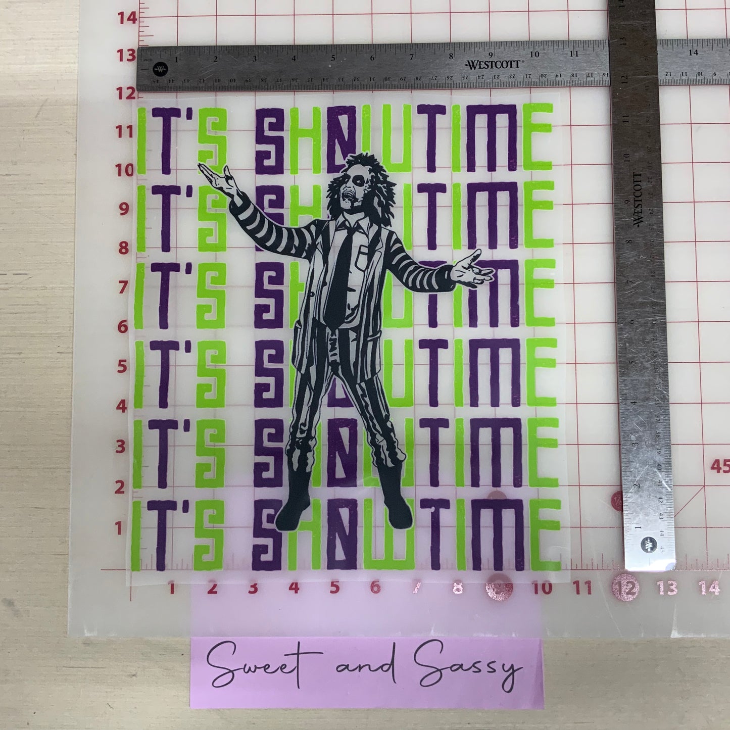 It’s Showtime DTF Transfer Design