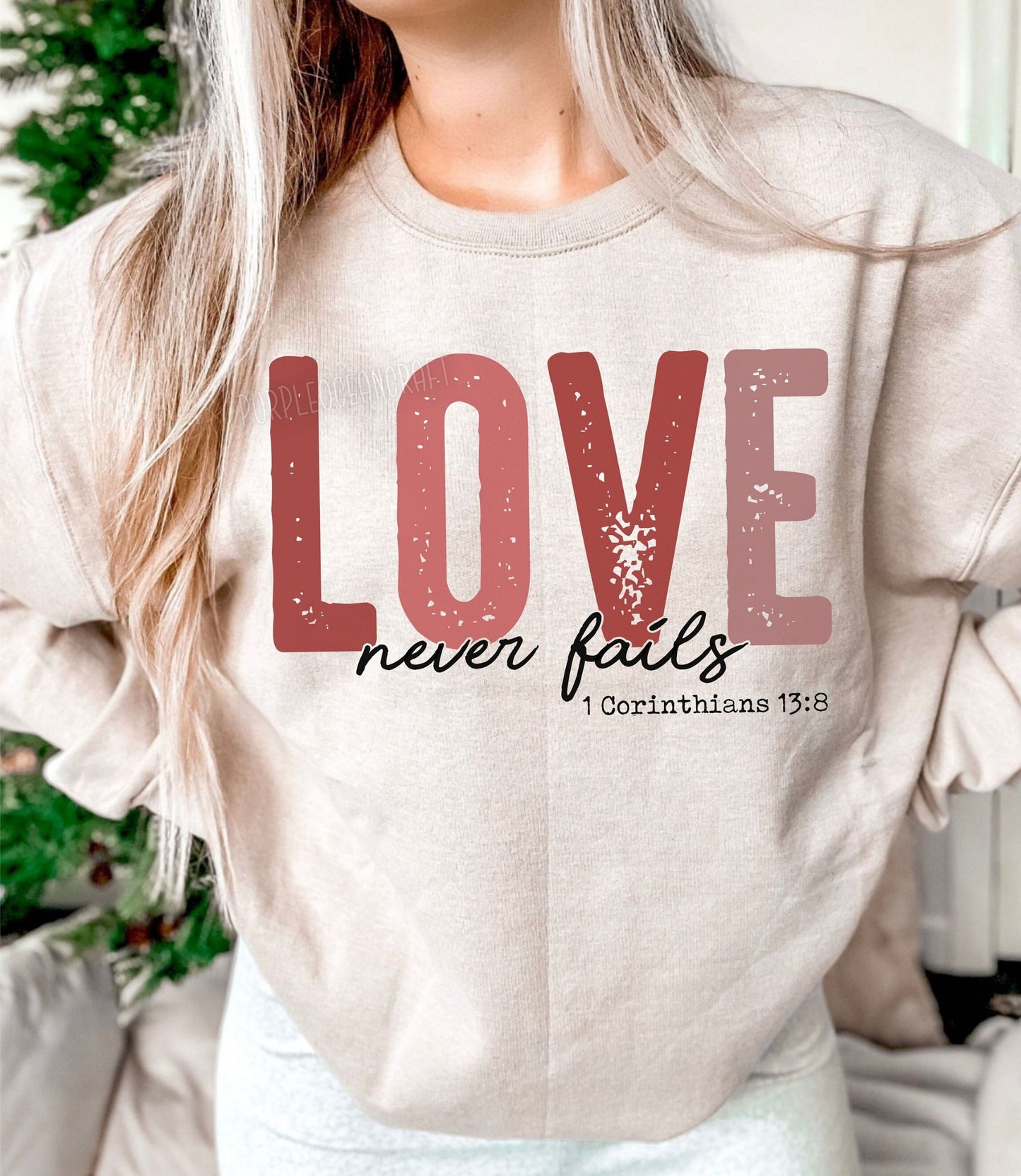 Love Never Fails DTF Transfer Design