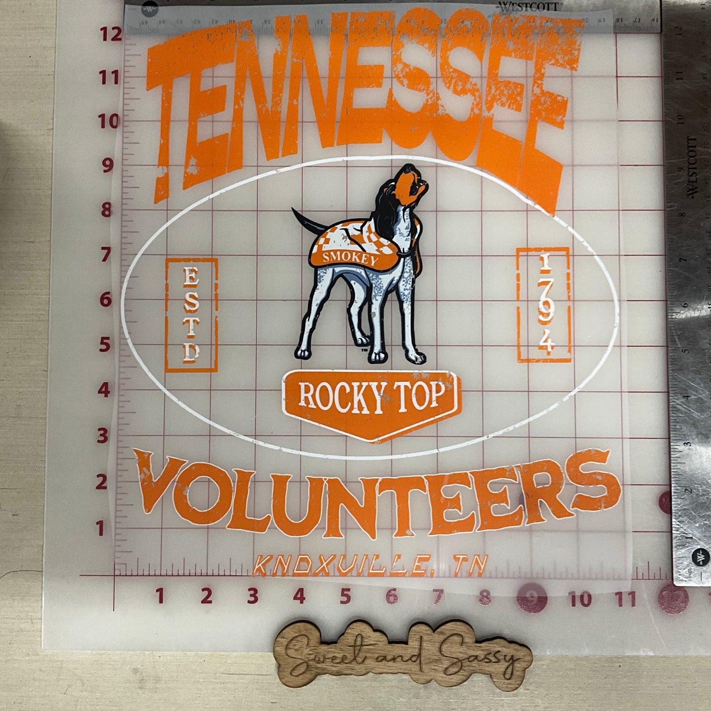 Tennessee volunteer rocky top grunge DTF Transfer Design