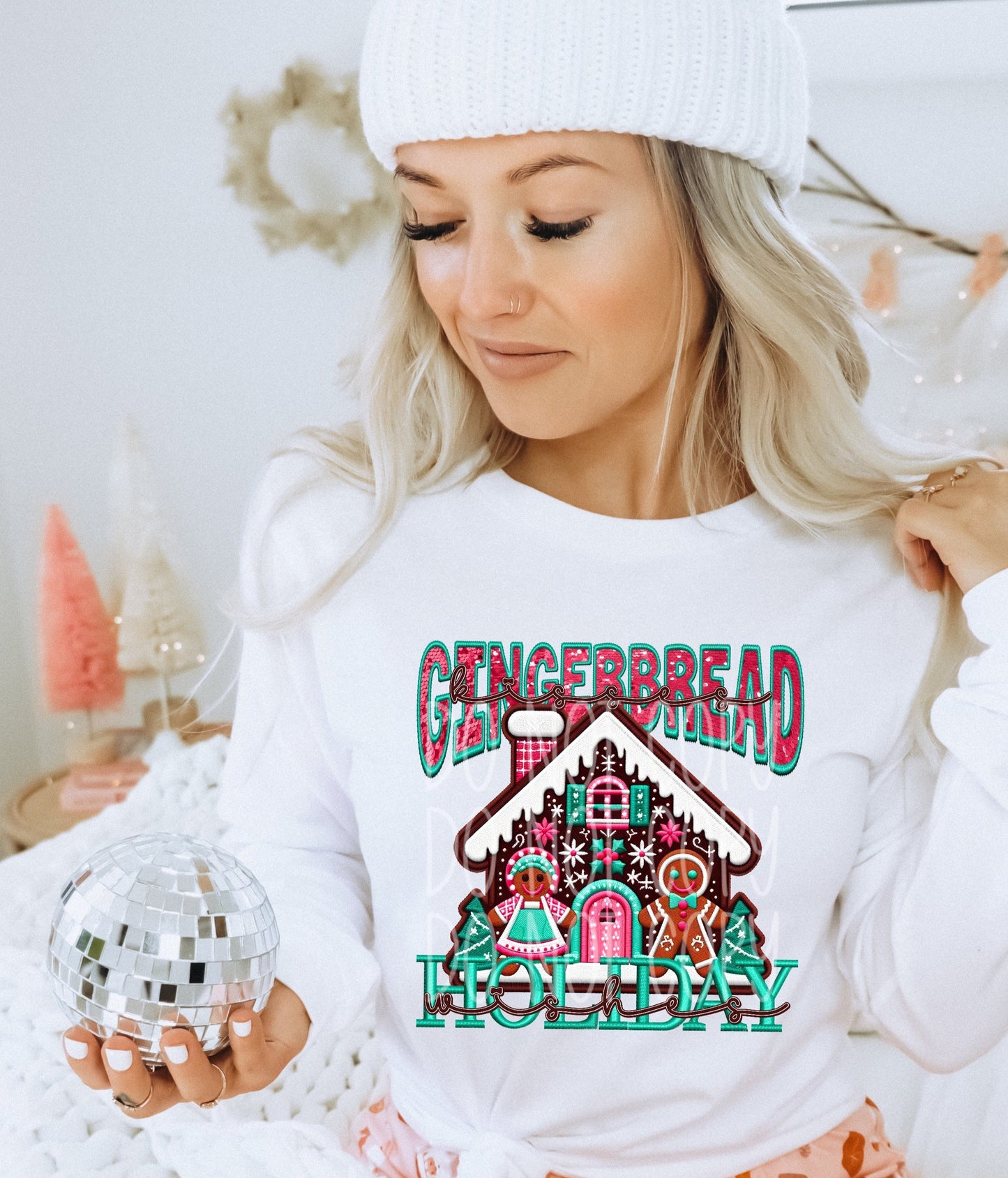 Gingerbread Kisses Holiday Wishes DTF Transfer Design