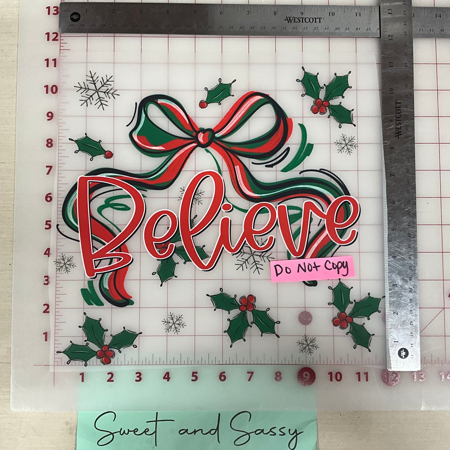 HOLLY AND BOW BELIEVE DTF Transfer Design