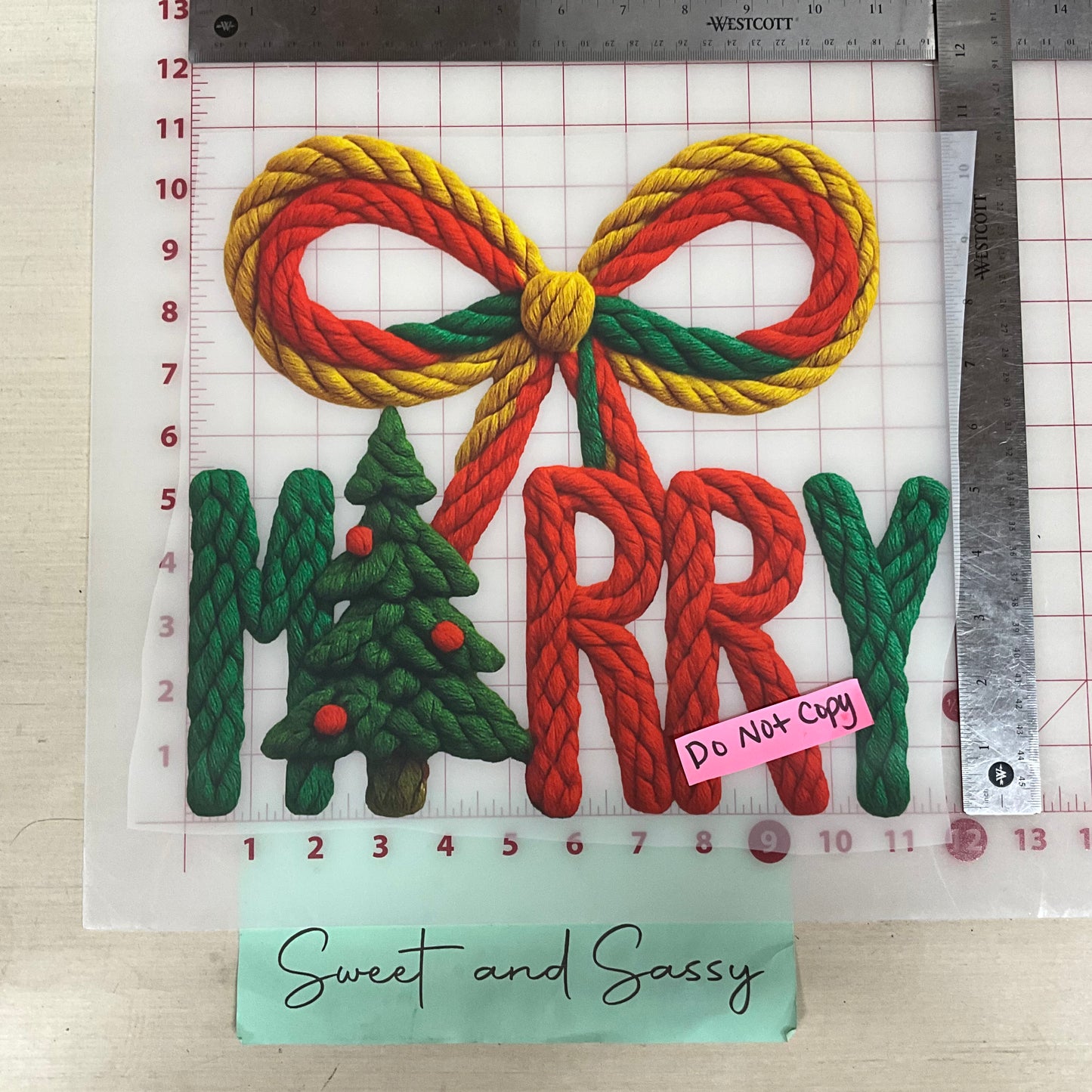 merry tree bow yarn DTF Transfer Design