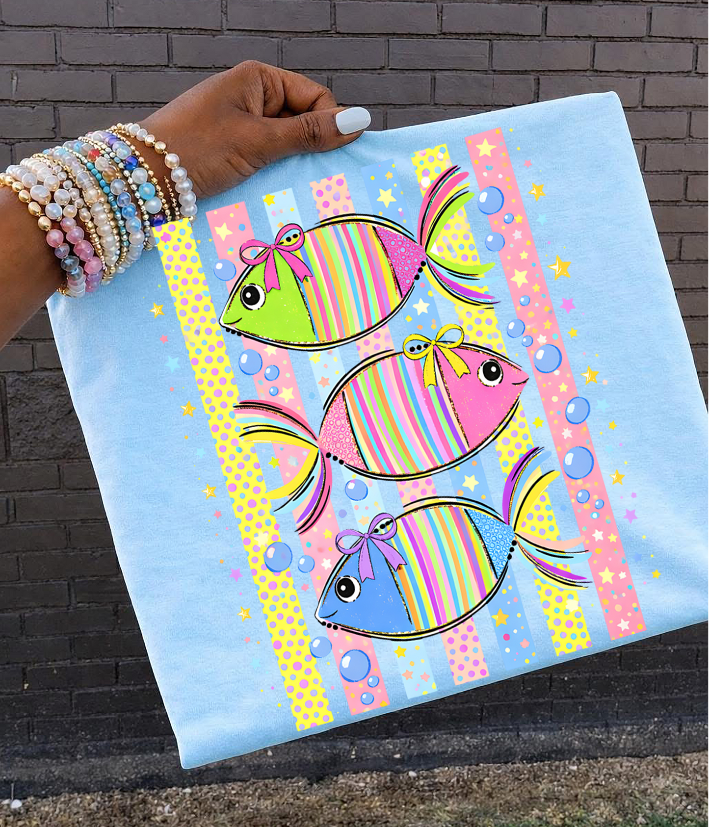 Preppy fish with bubbles and stars DTF Transfer Design