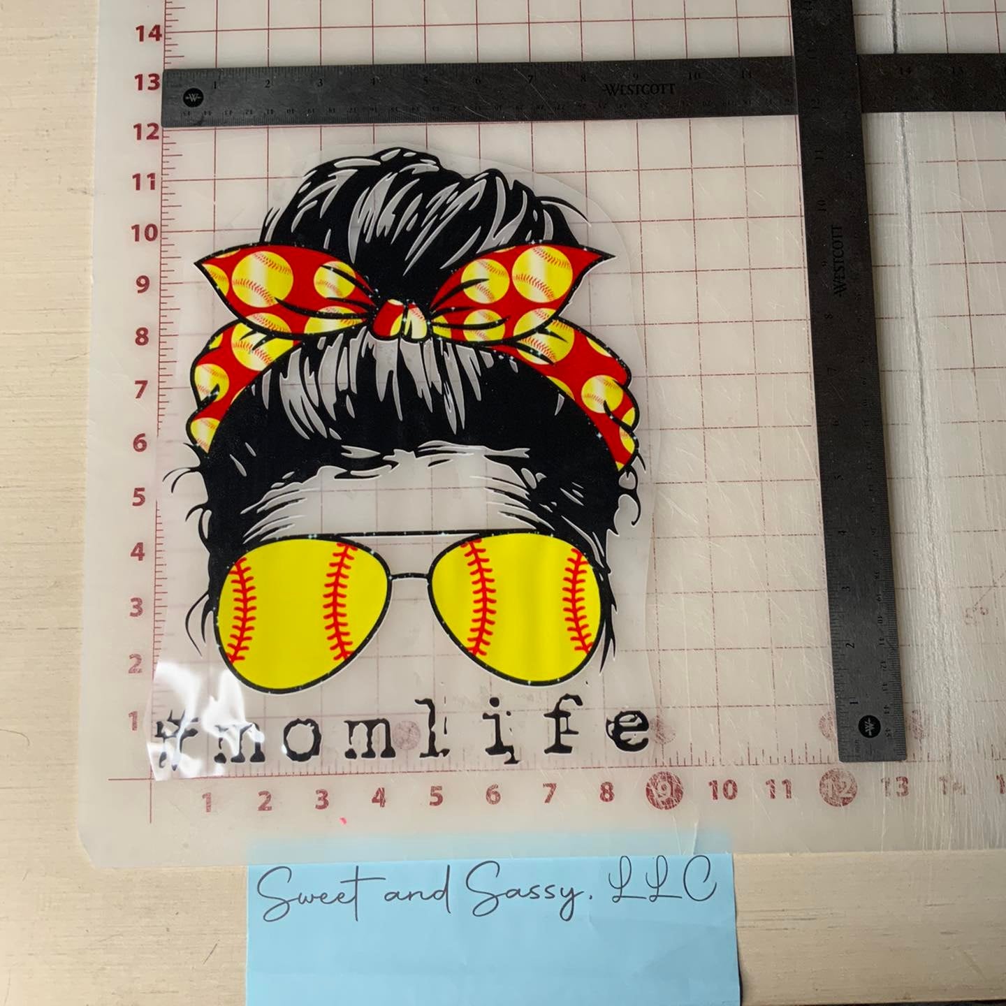 Softball momlife DTF Transfer Design