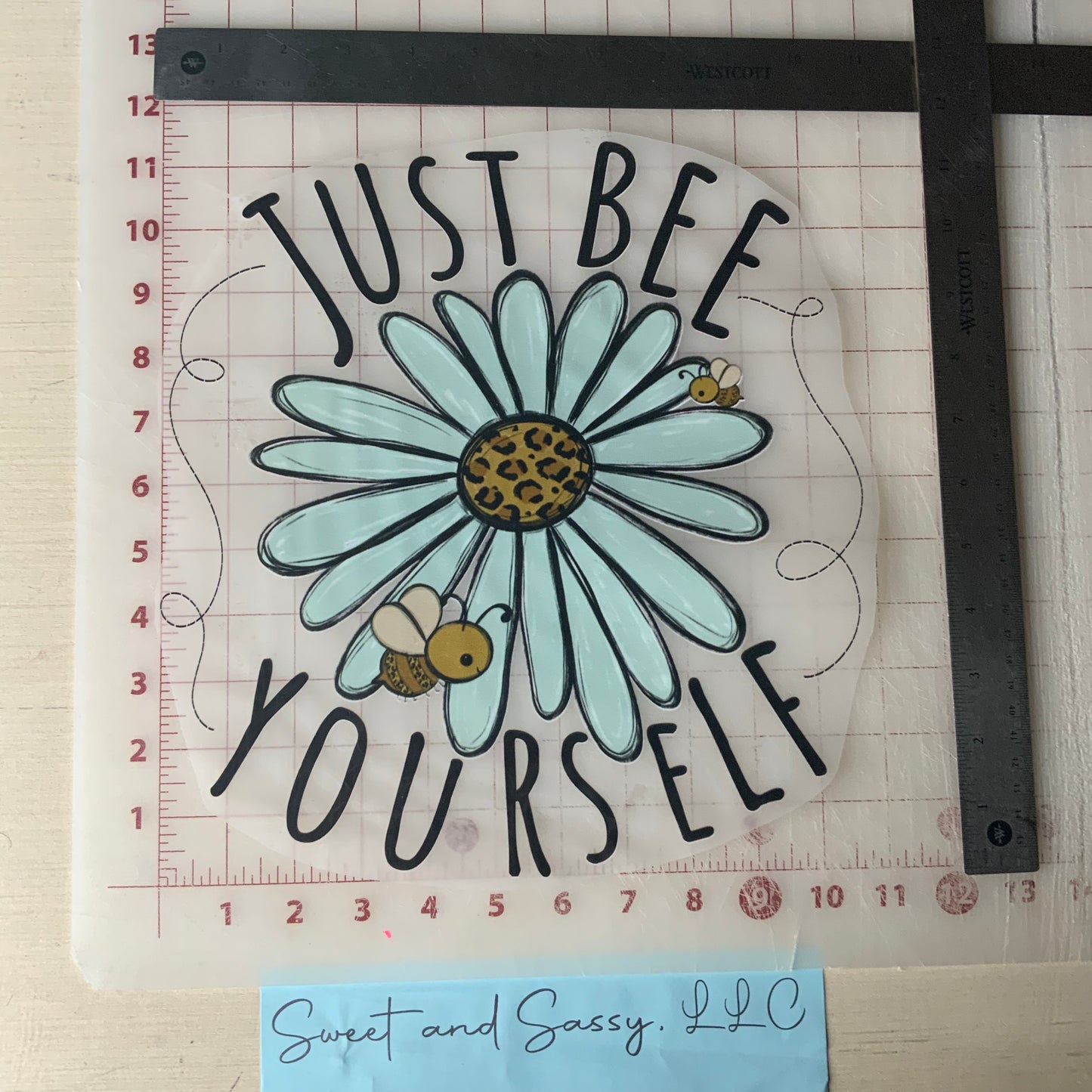 Just bee yourself DTF Transfer Design