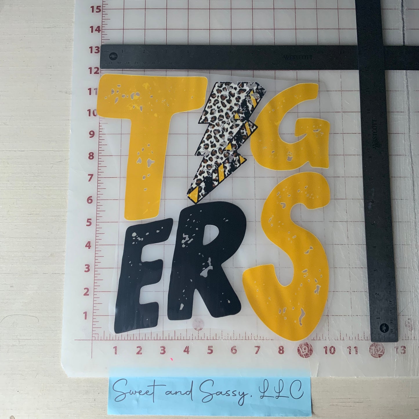 TIGERS DTF Transfer Design