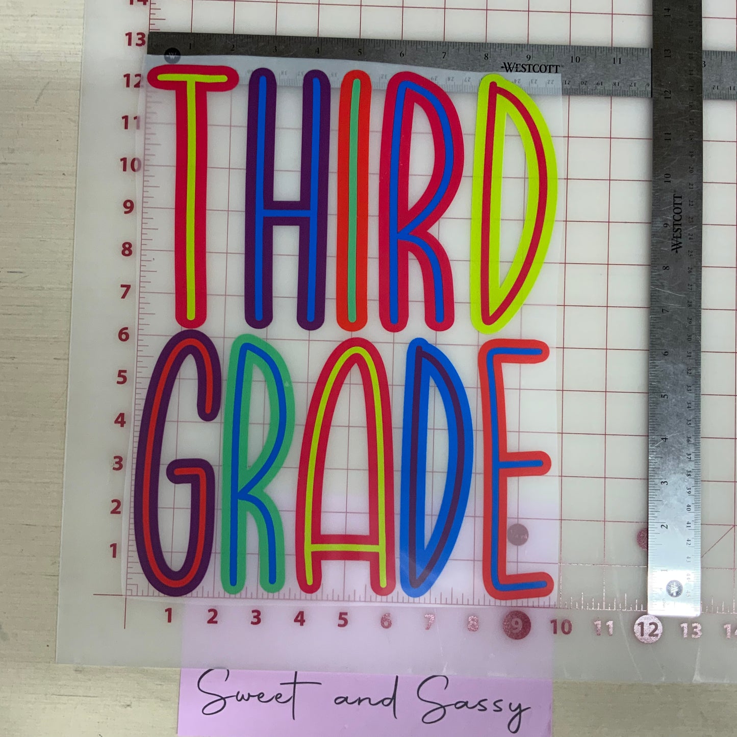 "Third Grade outline" DTF Transfer Design