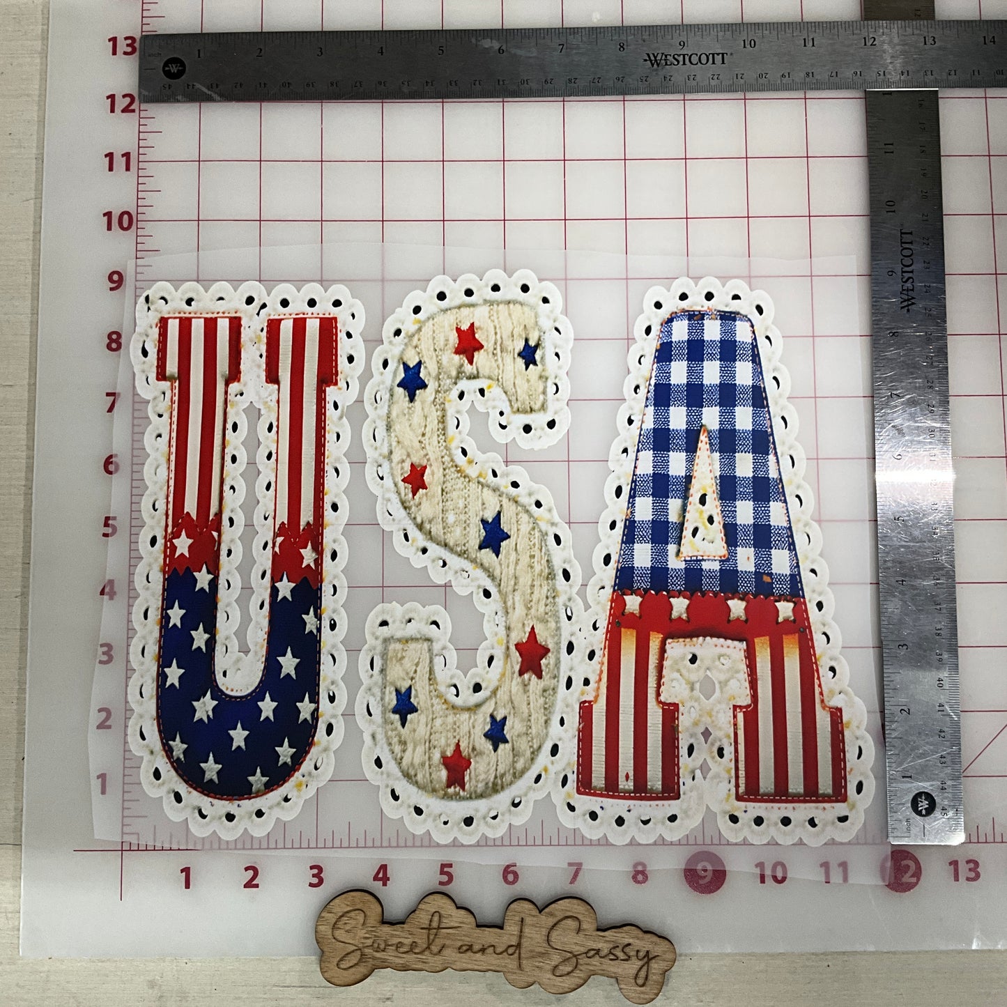 USA Quilt with lace DTF Transfer Design