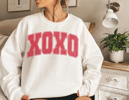 xoxo red distressed DTF Transfer Design