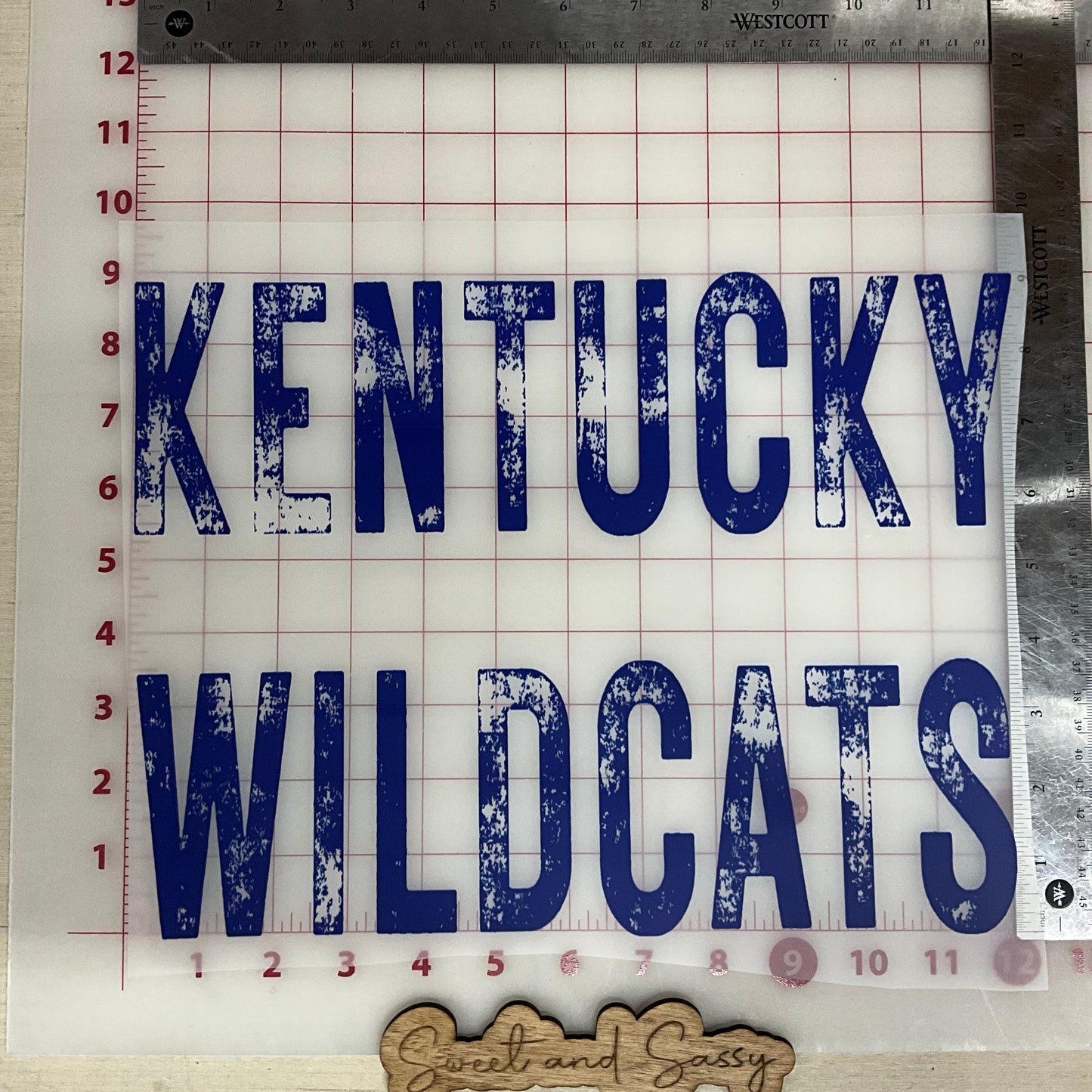 Kentucky wildcats stacked grunge DTF Transfer